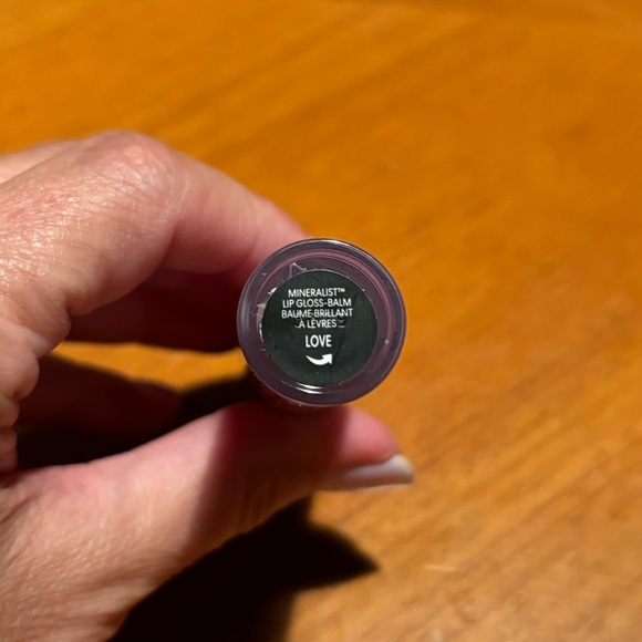 Bareminerals Mineralist Lip Gloss Balm - Picture 7 of 16